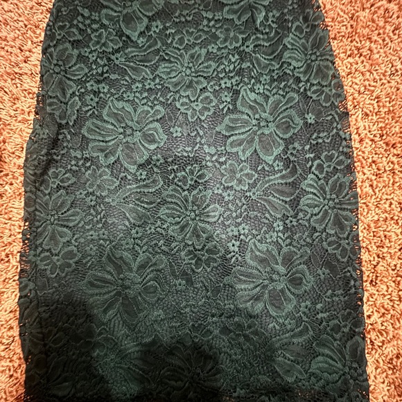 Forever 21 Dark Green Lace Pencil Skirt - Picture 4 of 4